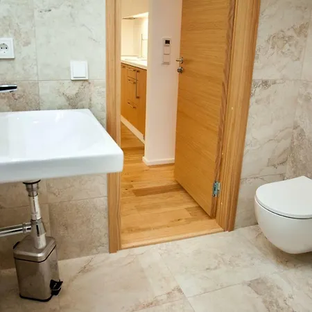 Riverside Appartement *